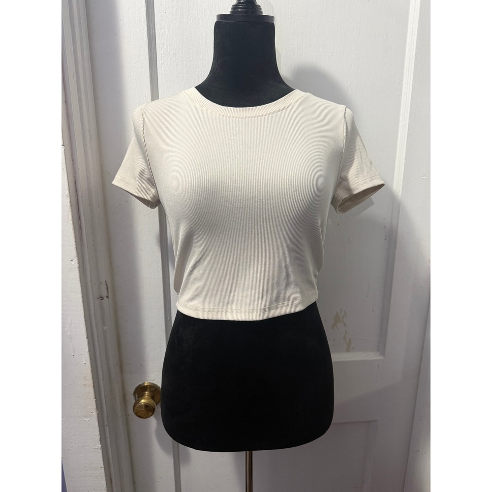 SHEIN Beige Ribbed Short Sleeve Crop Top Crew Neck Stretch Knit Size Medium
